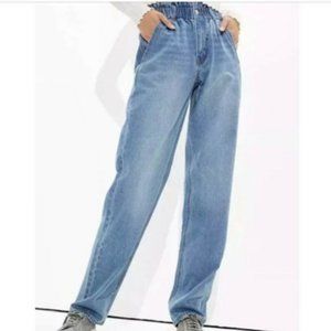 American Eagle -Baggy jeans size 6 Short NWT